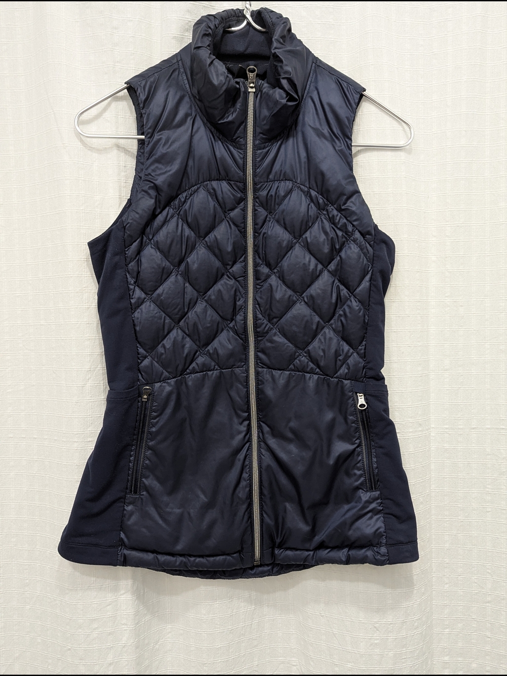 Lululemon Down For A Run Quilted Puffer Women's Vest Inkwell Size 4 Goose Down